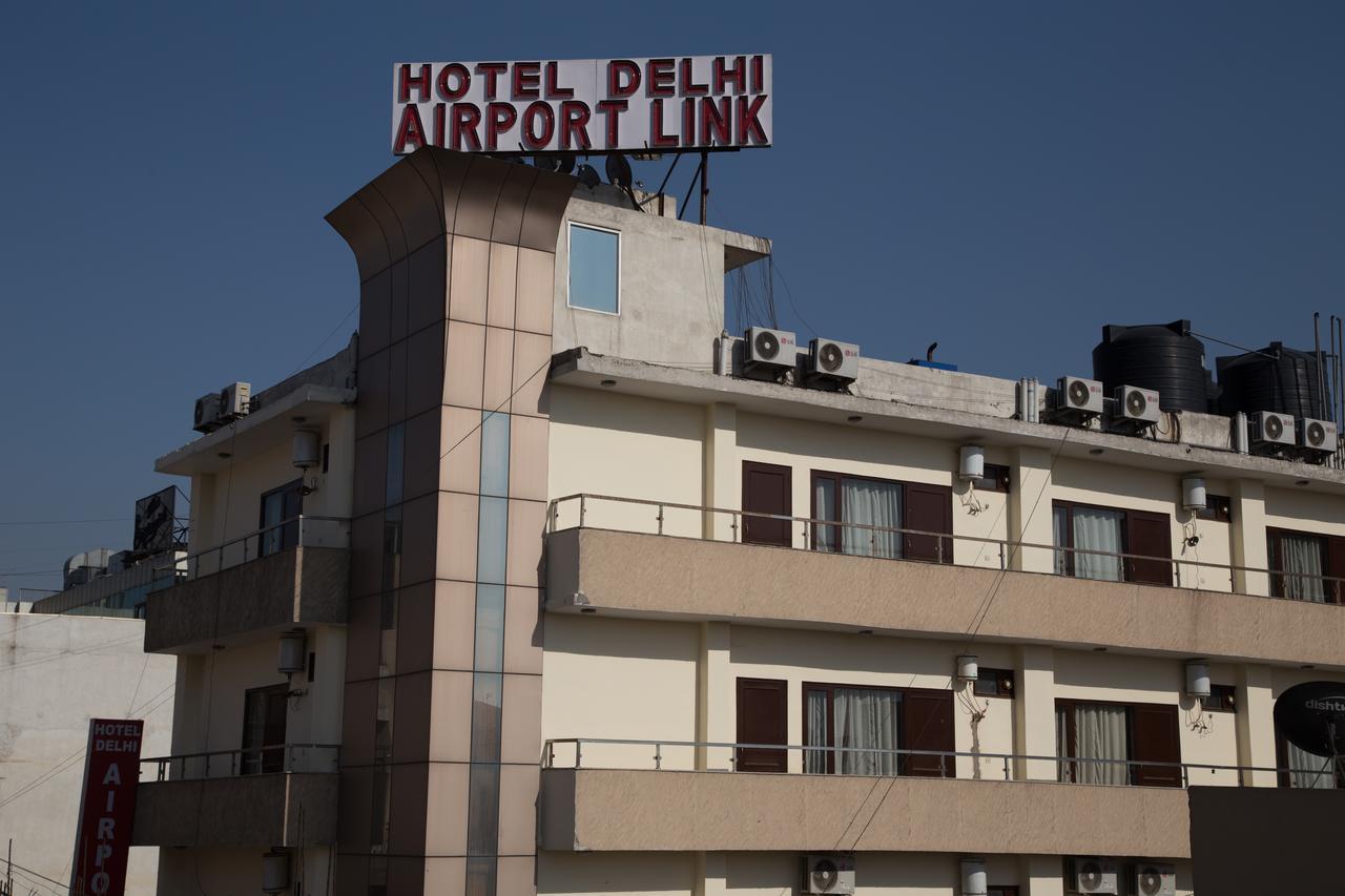 Airport Hotel Jet Inn Suites Nova Deli Exterior foto